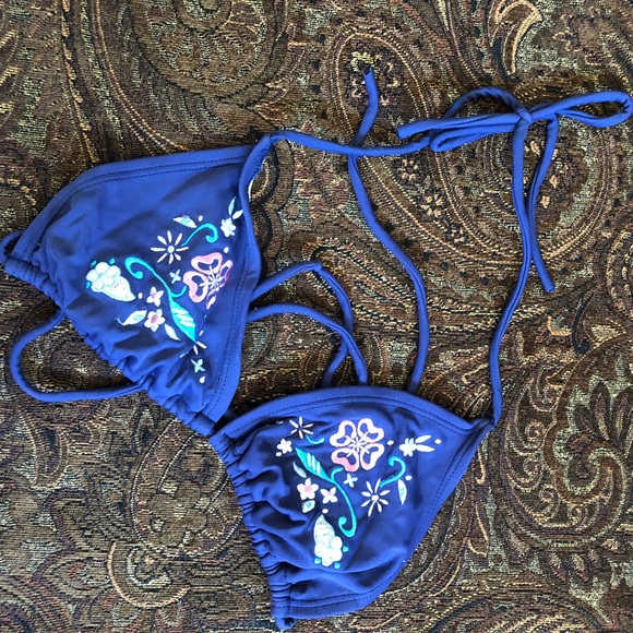 top for a swim suit *taking offers * - Picture 1 of 2